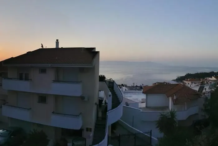 Holiday Kavala *